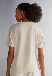 Intimissimi T-Shirt basic - natürlich vanilla ivory