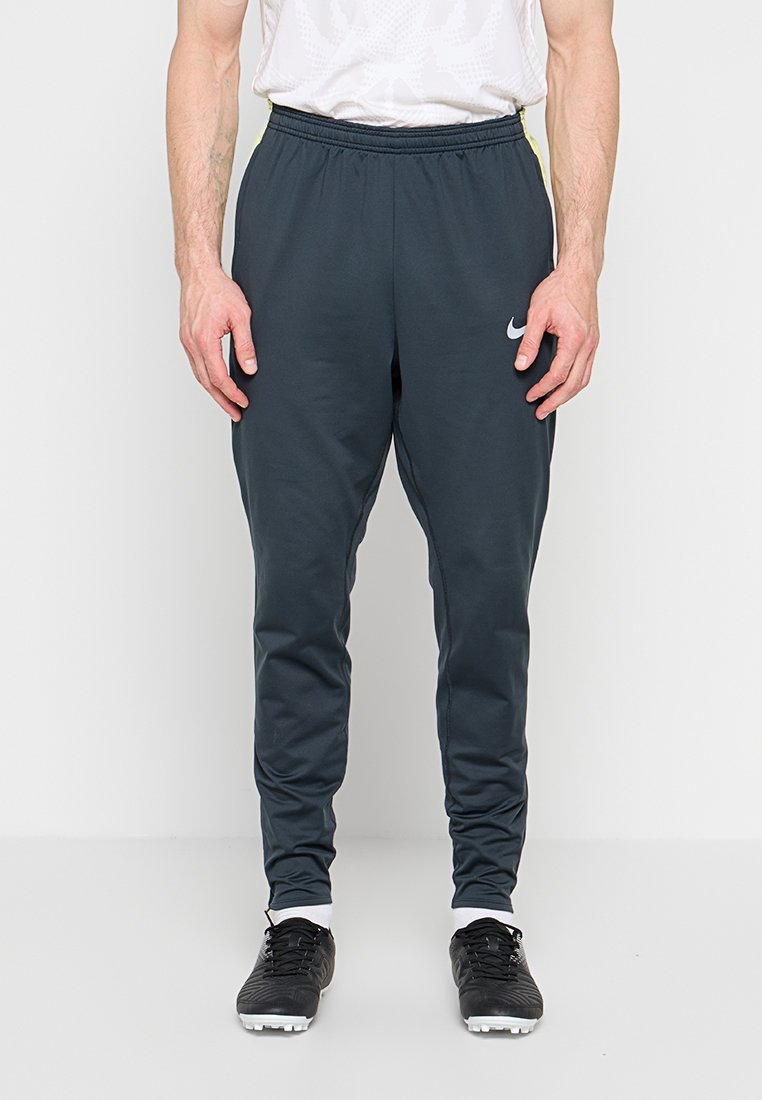 Pantalones deportivos