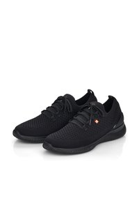 Scarpe da ginnastica nere con parte superiore in rete, superficie testurizzata e lacci elastici. Presentano una suola ammortizzata e un piccolo logo arancione sul lato.