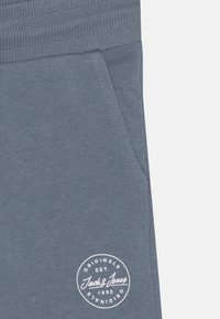 JACK & JONES Jji Shark Jjsweat Pantalones Cortos At PS Sn, Negro, 40 Para Hombre