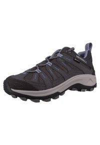 Szare buty trekkingowe z teksturowanym syntetycznym wierzchem, kontrastującą jasnoszarym śródpodeszwą, wytrzymałym bieżnikiem i wzorzystymi sznurówkami, zaprojektowane z myślą o trwałości.