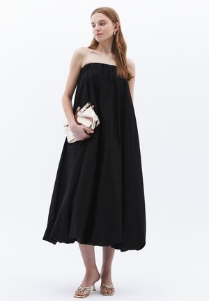 MIT TRÄGERLOSER OPTIK - Day dress - black