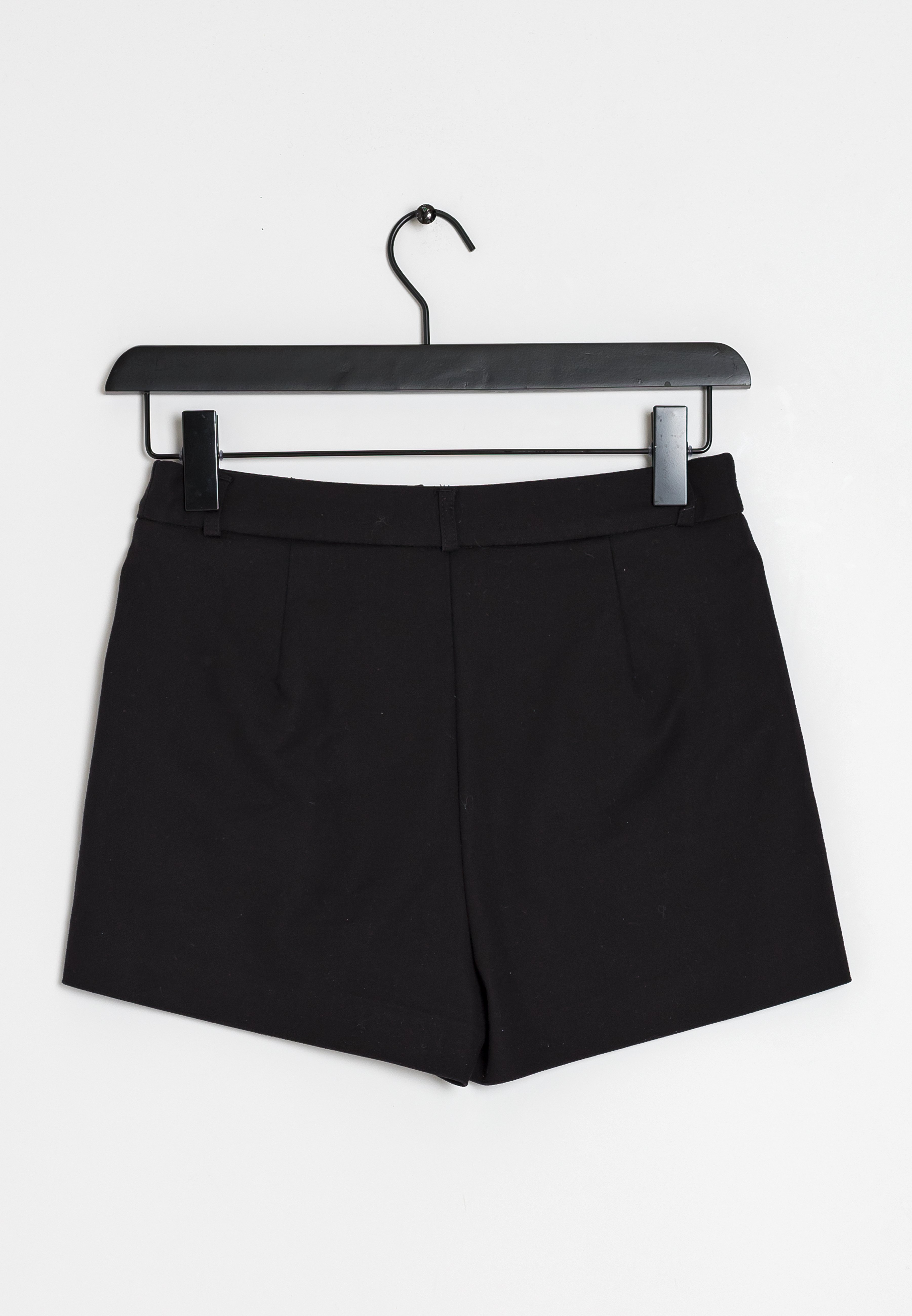 Pantalón Corto Mujer - Stradivarius de Segunda Mano en Negro Talle Alto -  Ropasion