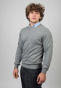 Dalle Piane Cashmere CREW NECK - Stickad tröja - grigio