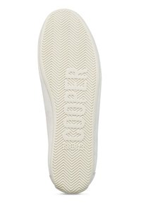 Semelle de sneaker blanche présentant un motif en chevrons et le texte gravé "COOPER" au centre. Texture lisse avec des bords arrondis.