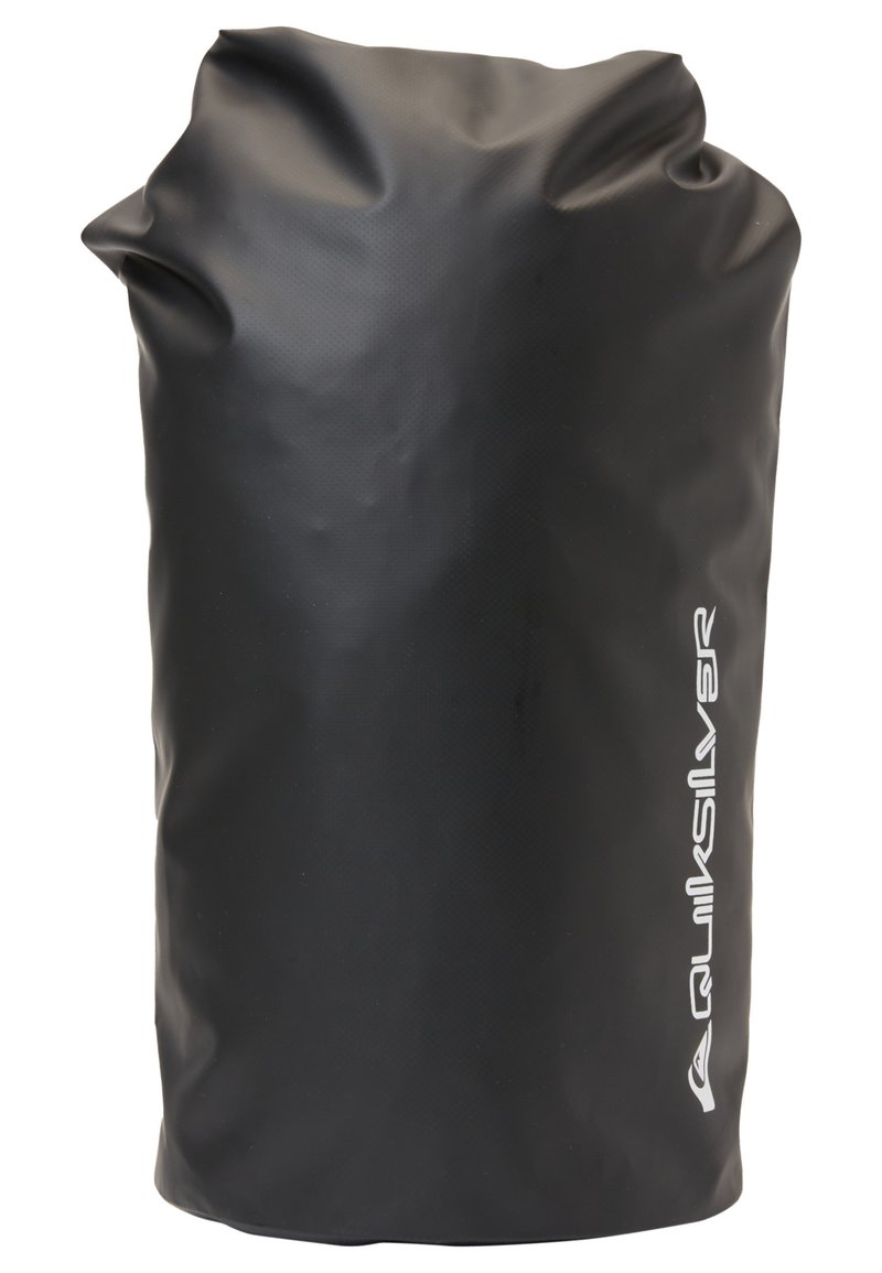 Bolsa de secado impermeable negra con cierre enrollable, acabado texturizado y detalle del logo en blanco. Forma cilíndrica, diseñada para la durabilidad y protección contra la humedad.