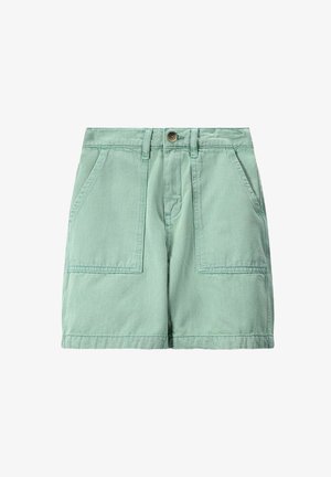Shorts vert menthe en mélange de coton, avec une fermeture à bouton, deux poches avant et une texture lisse.