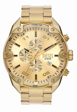 Złoty zegarek Diesel na rękę z tarczami chronografu, okienkiem daty pokazującym 18 oraz oznaczoną wodoodpornością 5 BAR, na bransolecie z ogniw.