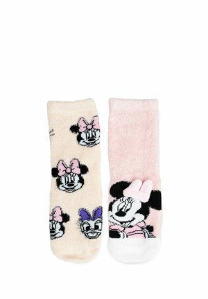 Flauschige Socken in Hellrosa und Beige. Eine Socke zeigt Minnie Mouse-Designs; die andere ist einfarbig rosa mit einer Minnie-Grafik und einer Schleifen-Akzent.