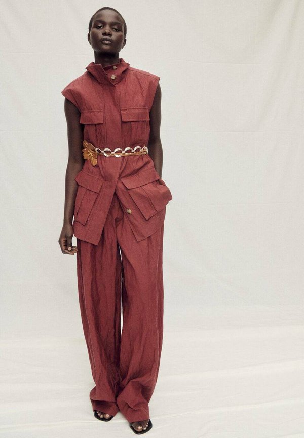 BEETS - Trousers - wine