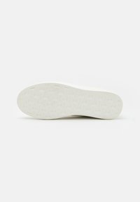 Calvin Klein Jeans CLASSIC CUPSOLE  - Tenisky - creamy white/bahama green