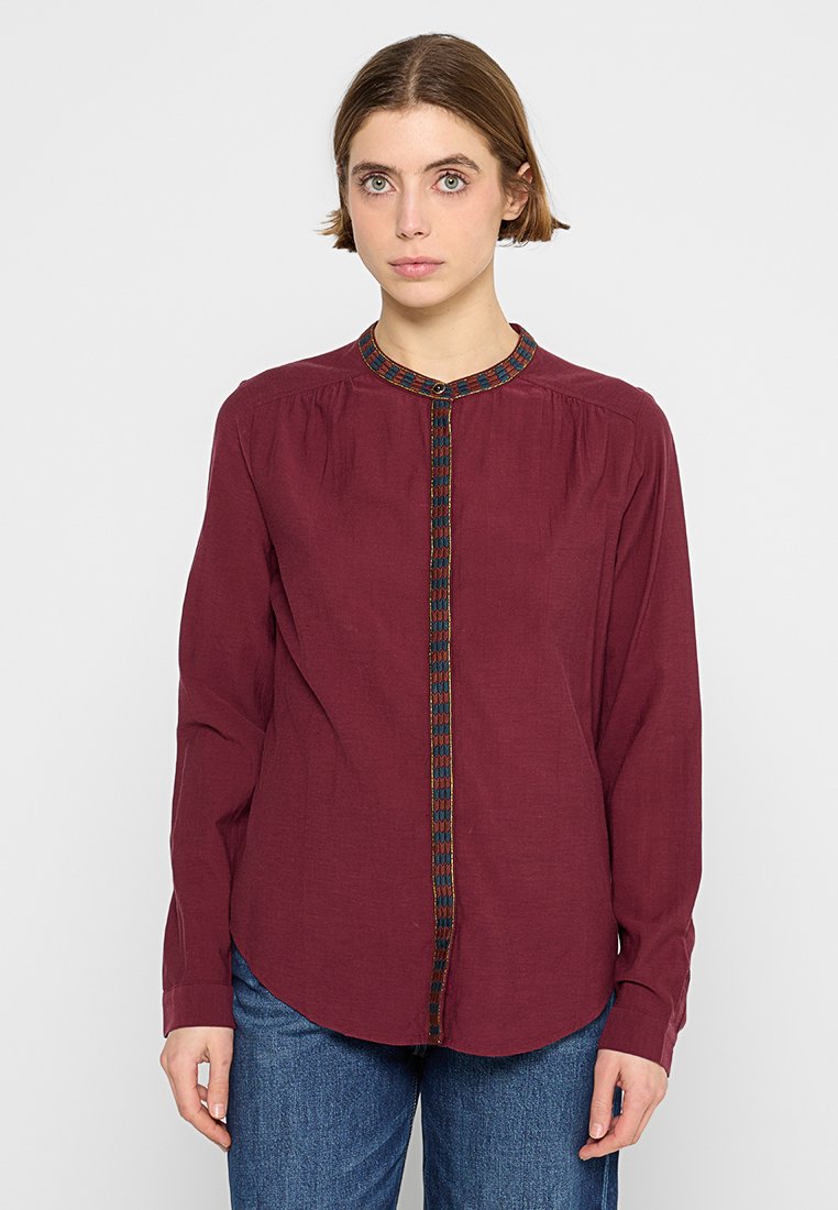Blusa