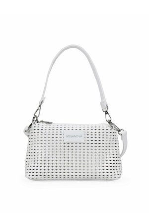 Bolso blanco con textura, correa desmontable y cierres plateados, forma rectangular, etiqueta frontal con el nombre de la marca "BOSANOVA".