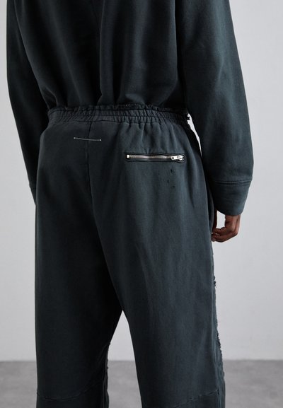 MM6 Maison Margiela PANTS - Treniņtērpa apakšdaļas - black