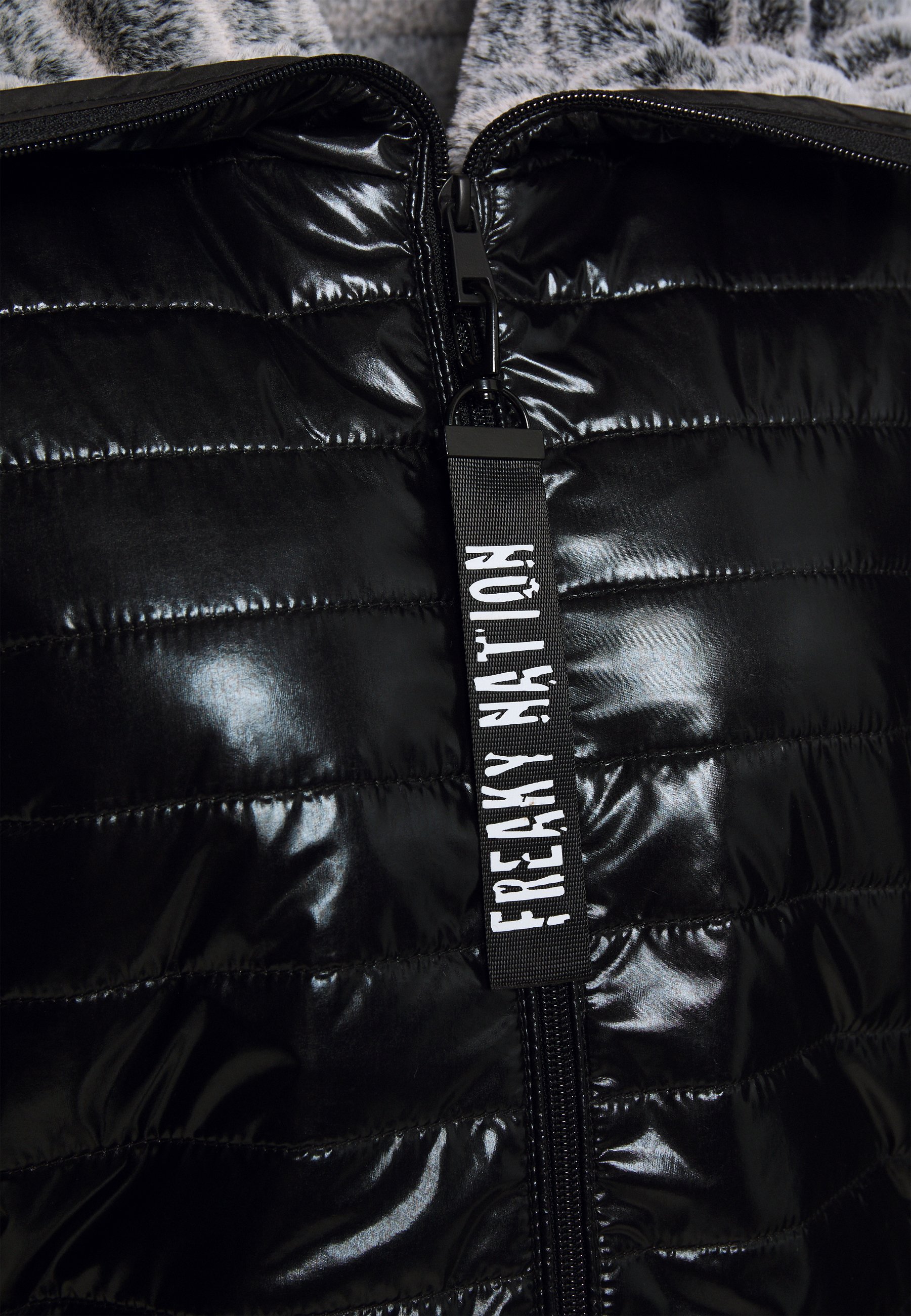 Freaky Nation GALACTIC GIRL Vinterjakke black Zalando.no Freaky Nation GALACTIC GIRL Vinterjakke black Zalando.no