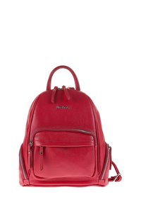 Zaino in pelle rossa con finitura texturizzata, dotato di manico superiore, due scomparti con cerniera e una tasca frontale.
