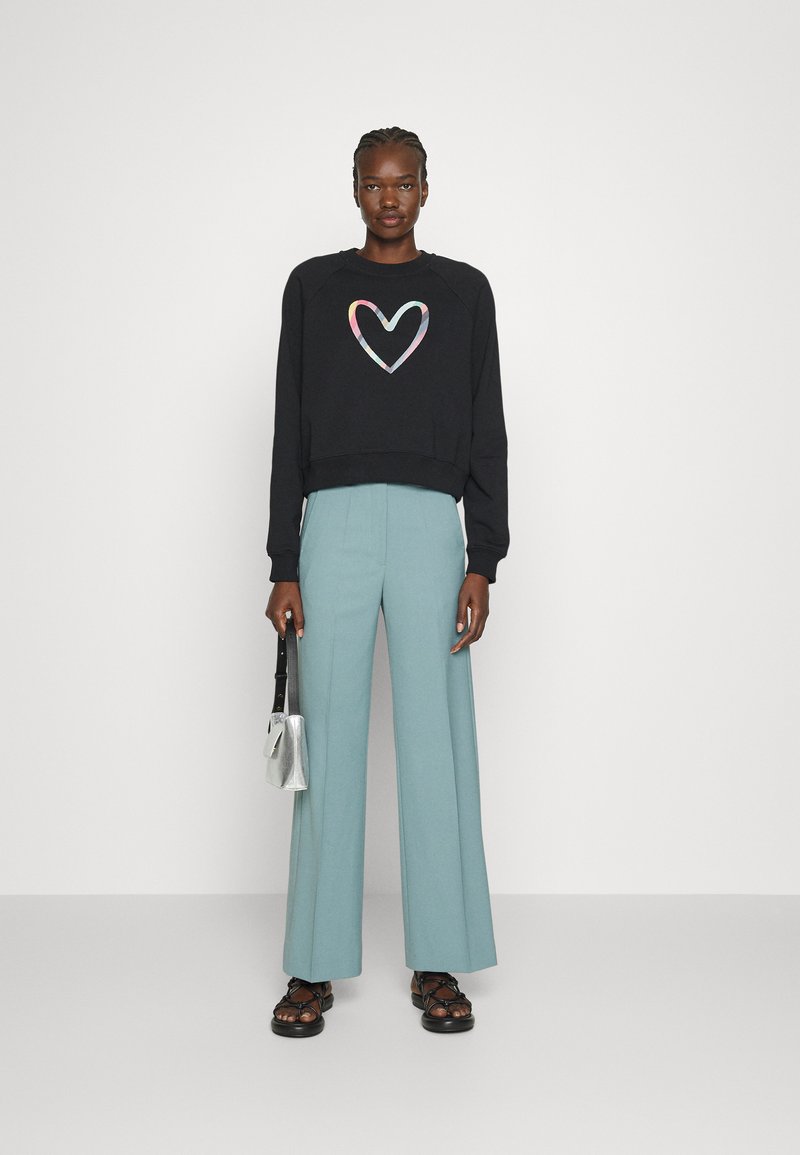 paul smith heart jumper