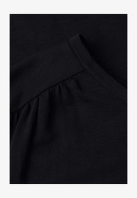 Niewybrane, black