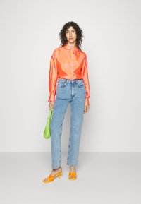Cras SHIRT - Blusa com botões - pink