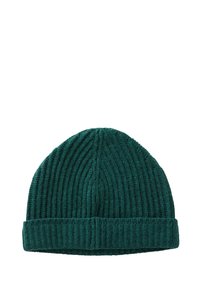 Zelená pruhovaná pletená čepice s ohrnutým okrajem, vyrobená z měkké, texturované příze. Obsahuje vertikální pruhy a těsný střih.