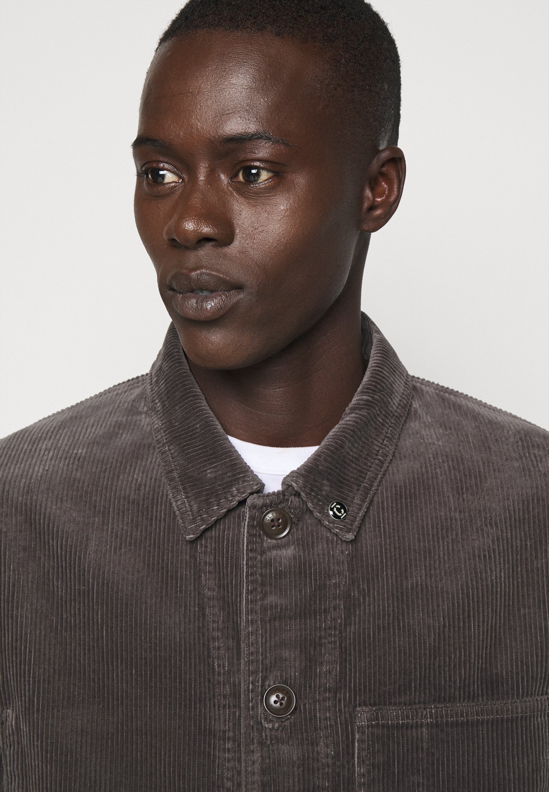 closed worker jacket