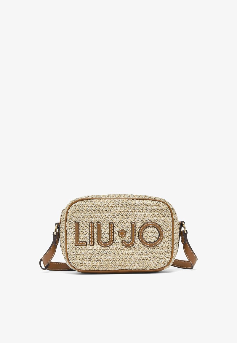 Rechthoekige beige gevlochten crossbodytas met bruine leren afwerking en verstelbare band, voorzien van het LIU JO-logo aan de voorkant.