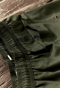 Non selezionato, khaki green