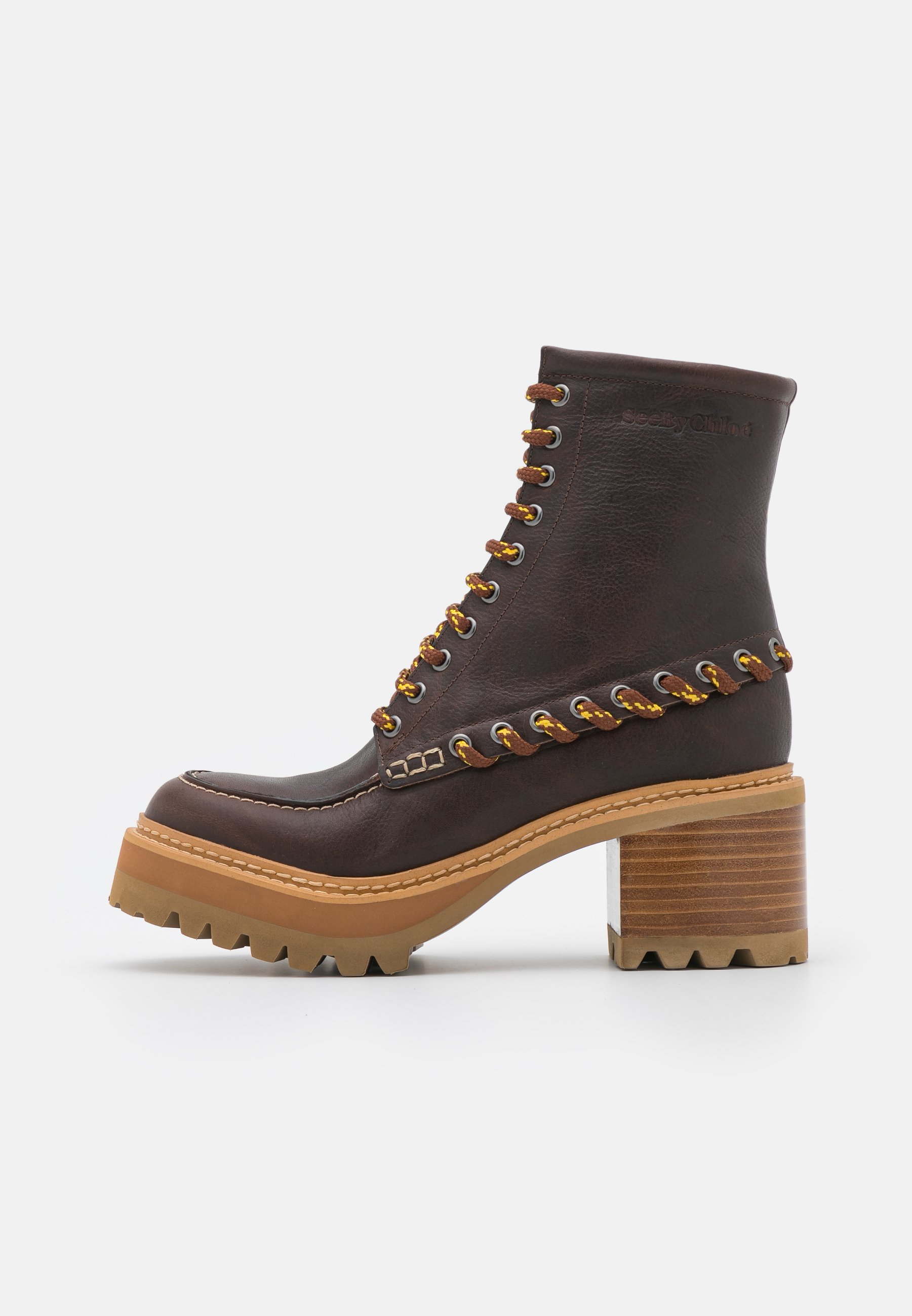 chloe boots brown
