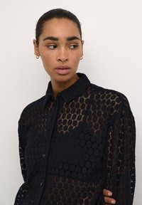 Kaffe KALOREN - Bluza s gumbima - black deep