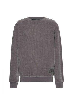 Grå langærmet sweater med rund hals og ribbet manchetter og kant, med en lille sort Calvin Klein logo-patch nær bunden.