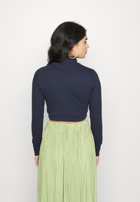 adidas Originals CROPPED - Hosszú ujjú felső - legend ink