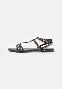 Sandals - black