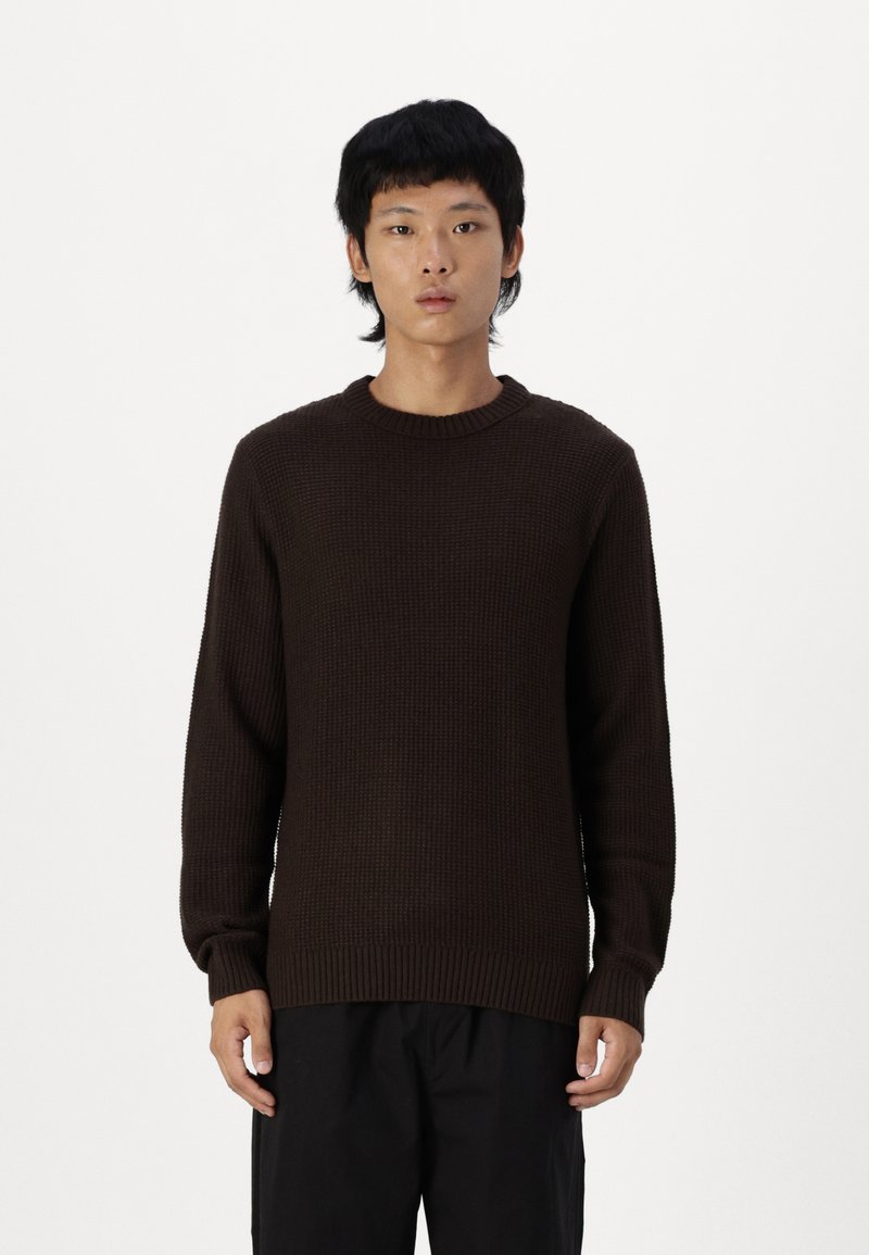Jack & Jones JJROY KNIT CREW NECK - Pulover - mulch
