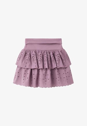 Jupe lilas à volants avec ourlet festonné et motifs en dentelle à œillets, dotée d'une large ceinture pliée.