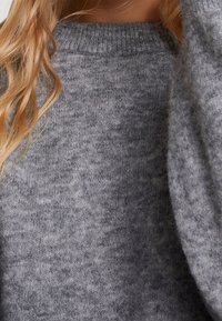 CLOSED Sweter