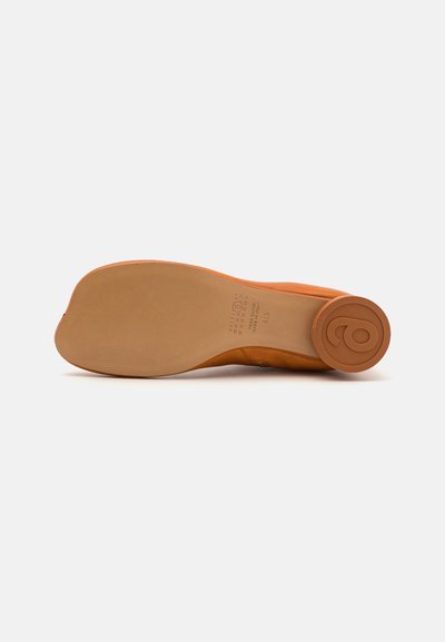 MM6 Maison Margiela BOOT - Bottines - adobe brown