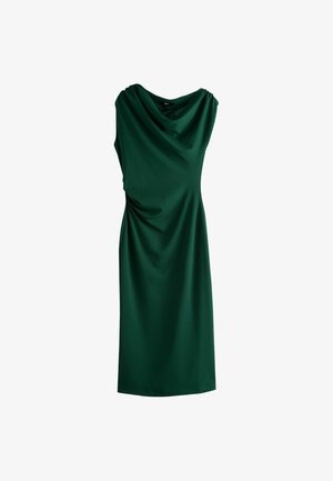 Bezrukávové tmavozelené saténové šaty s riaseným výstrihom a miernym nariasením na ľavej strane, dĺžka midi.
