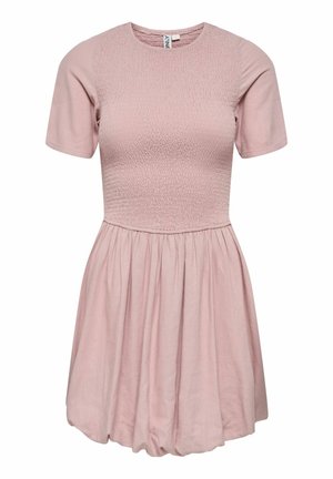 Robe courte à manches courtes de couleur rose clair avec corsage froncé élastique et jupe évasée, longueur genou, fabriquée en tissu doux.
