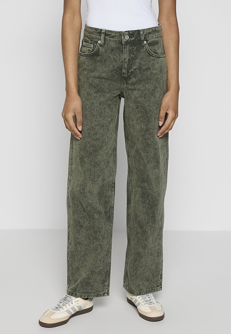 Woodbird Relaxed fit jeans donkergroen Woodbird Relaxed fit jeans donkergroen