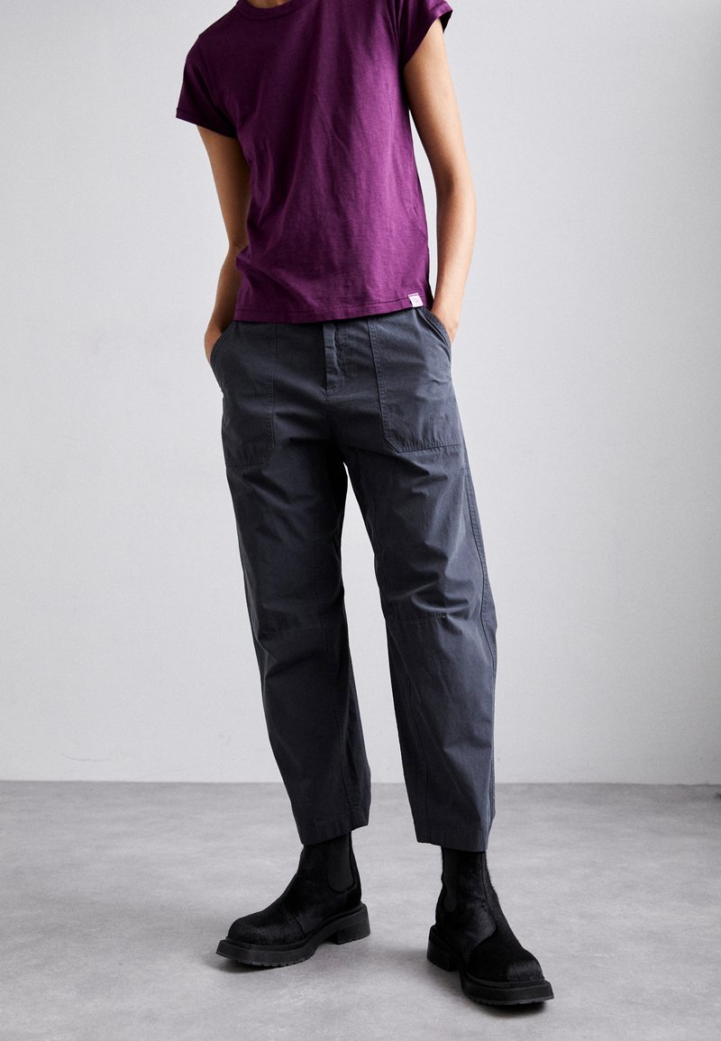 rag & bone LEYTON WORKWEAR PANT - Kelnės - black