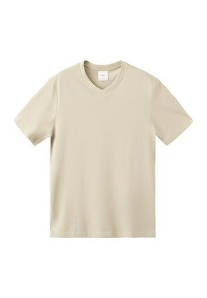 Beiges T-Shirt mit V-Ausschnitt und kurzen Ärmeln, flach auf einem weißen Hintergrund liegend, Vorderseite und Etikett im Nackenbereich sichtbar.