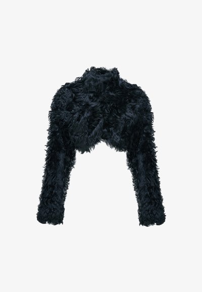 Veste courte noire en fausse fourrure à manches longues avec un col montant et une surface texturée bouclée.
