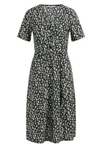 Czarna sukienka z krótkim rękawem, pokryta małymi wzorami kwiatowymi w jasnoniebieskim i kremowym kolorze, z dekoltem w kształcie litery V, podkreśloną talią i paskiem do zawiązania.