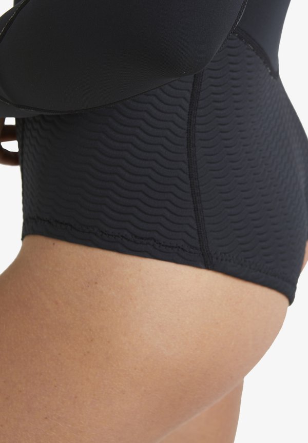 SALTY DAYZ SPRING - Swimsuit4