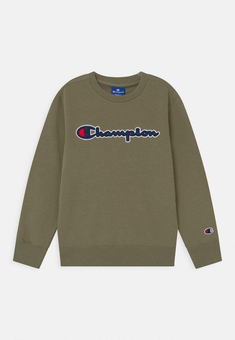 Olivově zelená mikina s kulatým výstřihem a dlouhými rukávy. Na prsou je velké logo "Champion" v námořnické modře a červené. Texturovaná tkanina.