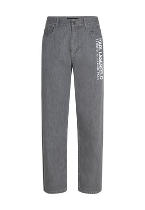 Grå denimbukser med lige pasform, fem-lomme design og hvid tekst på venstre ben. Blød tekstur med klassisk talje og syninger.