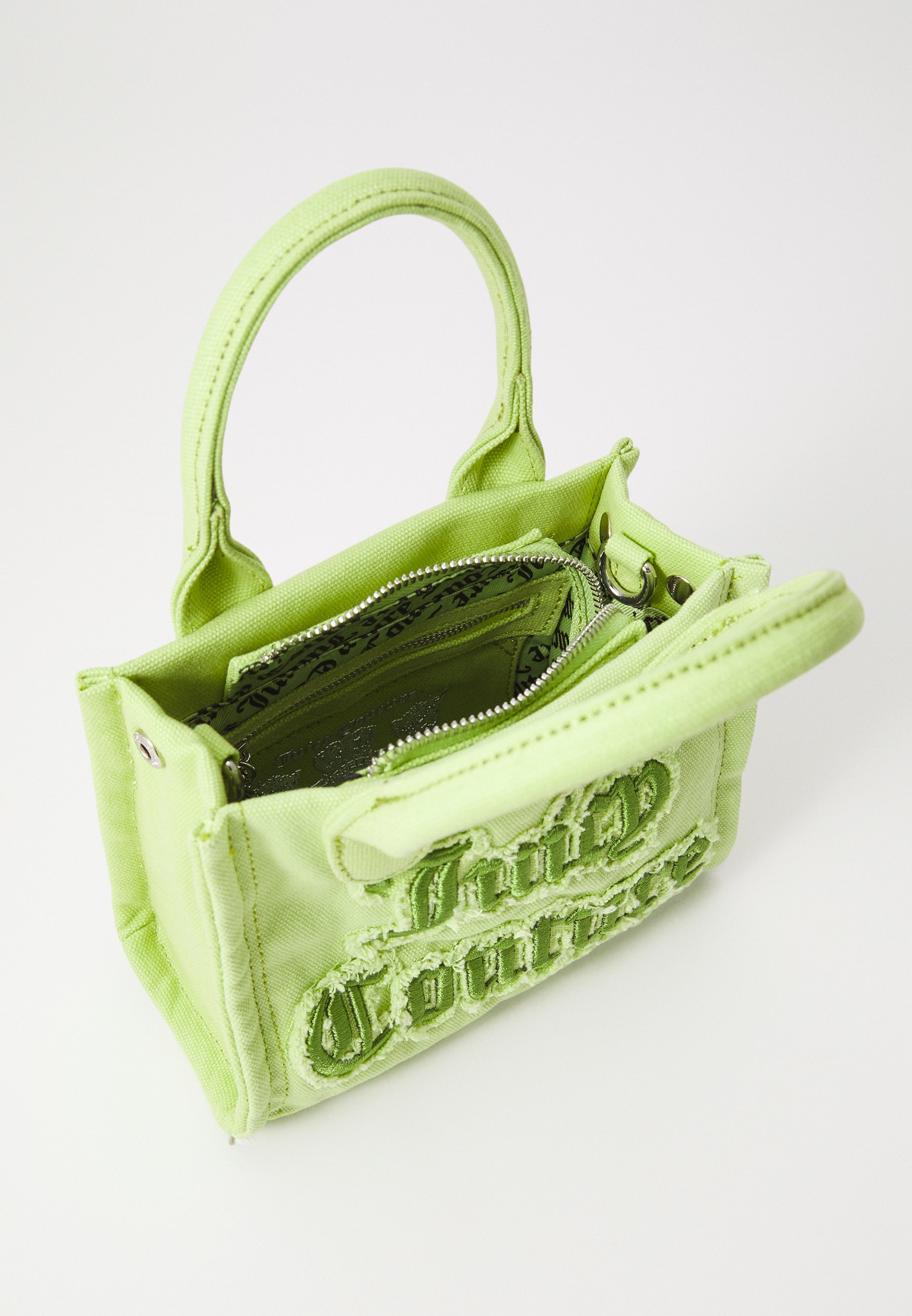 Juicy Couture☆Iris Distressed S cotton バッグ 2色【UK発】 Juicy Couture Iris Patch Canvas L Tote bag canvas black