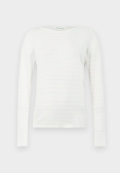 Λευκό πουκάμισο με μακριά μανίκια και διακριτικές ροζ οριζόντιες ρίγες, σχεδιασμένο με λαιμόκοψη V και άνετη εφαρμογή. Μαλακή υφή, casual στυλ.