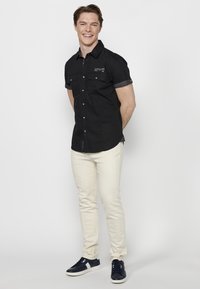 Koroshi SHORT SLEEVE   - Marškiniai - black