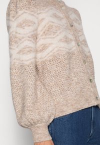 Saint Tropez Strickjacke - beige